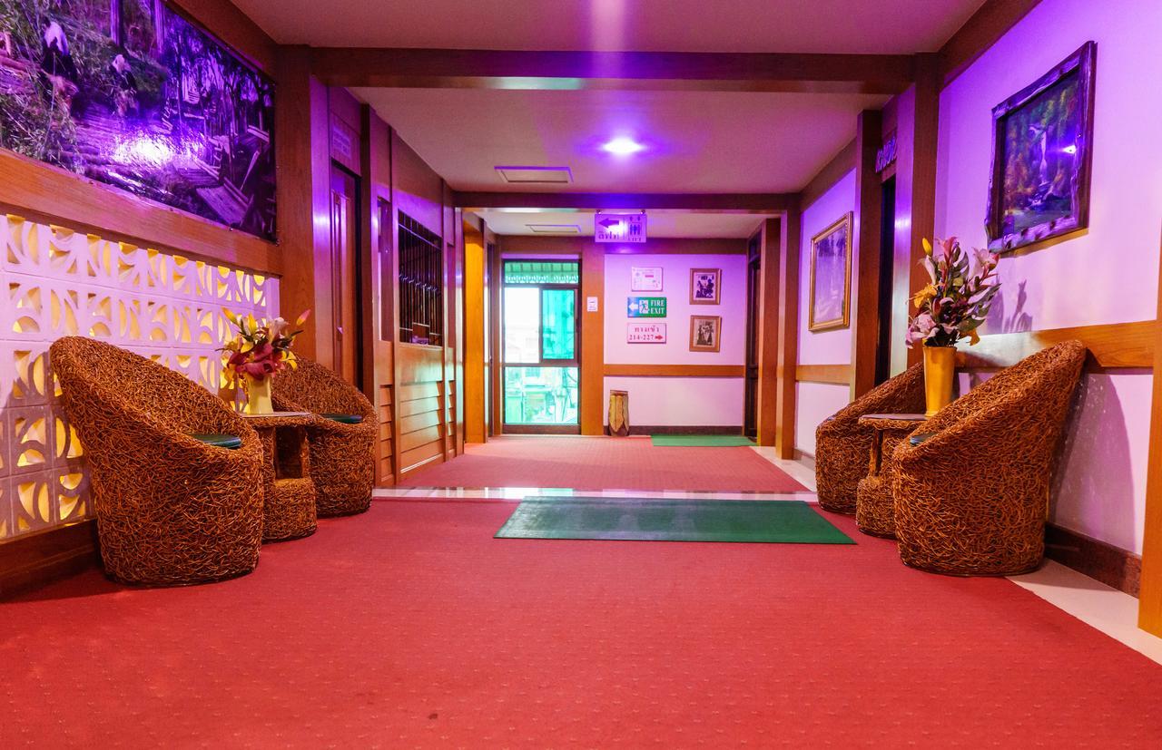 Siri Hotel Nakhonratchasima Exterior foto